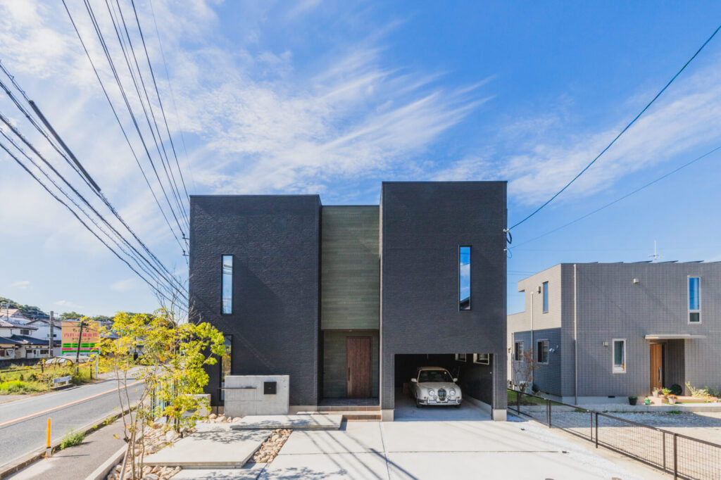 Modern Garage | 佐世保エリア – Eidai House