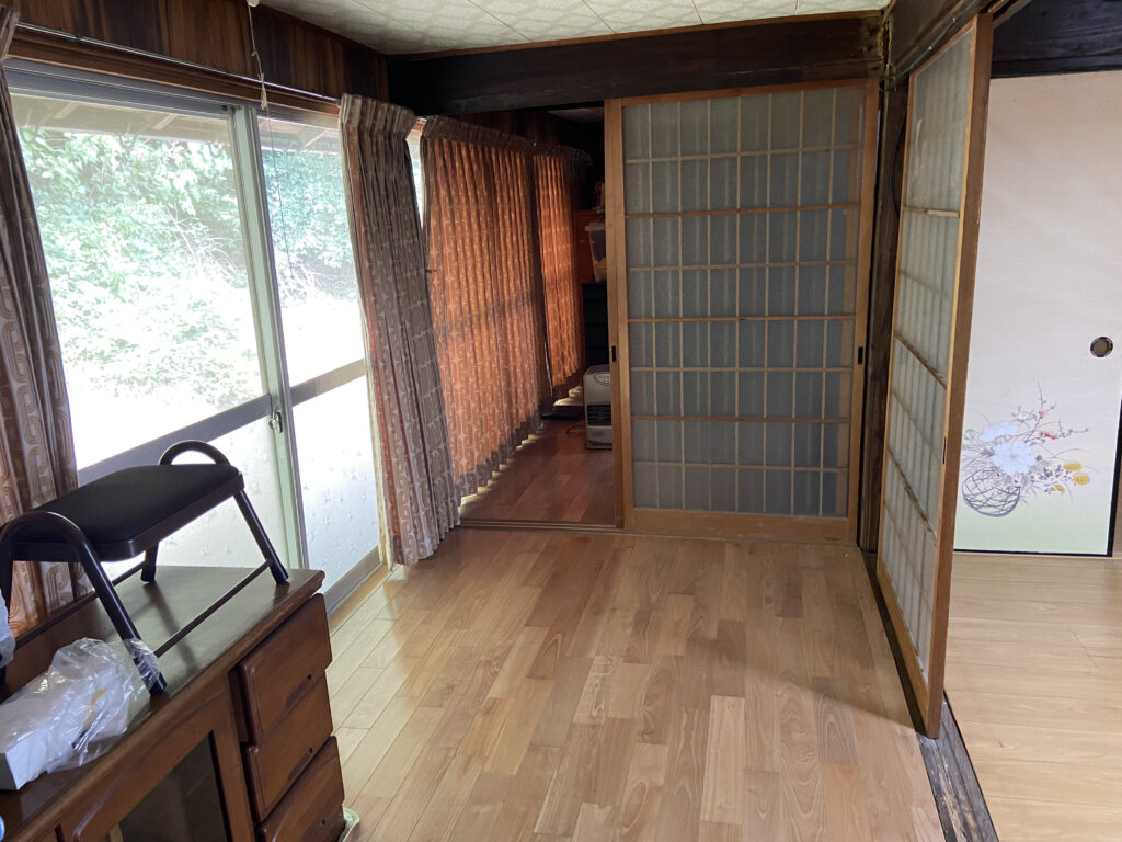 佐々町小浦免売家