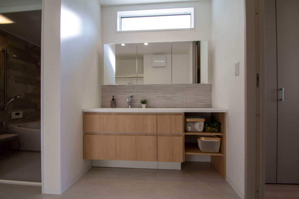 【早苗町】坪庭のある家