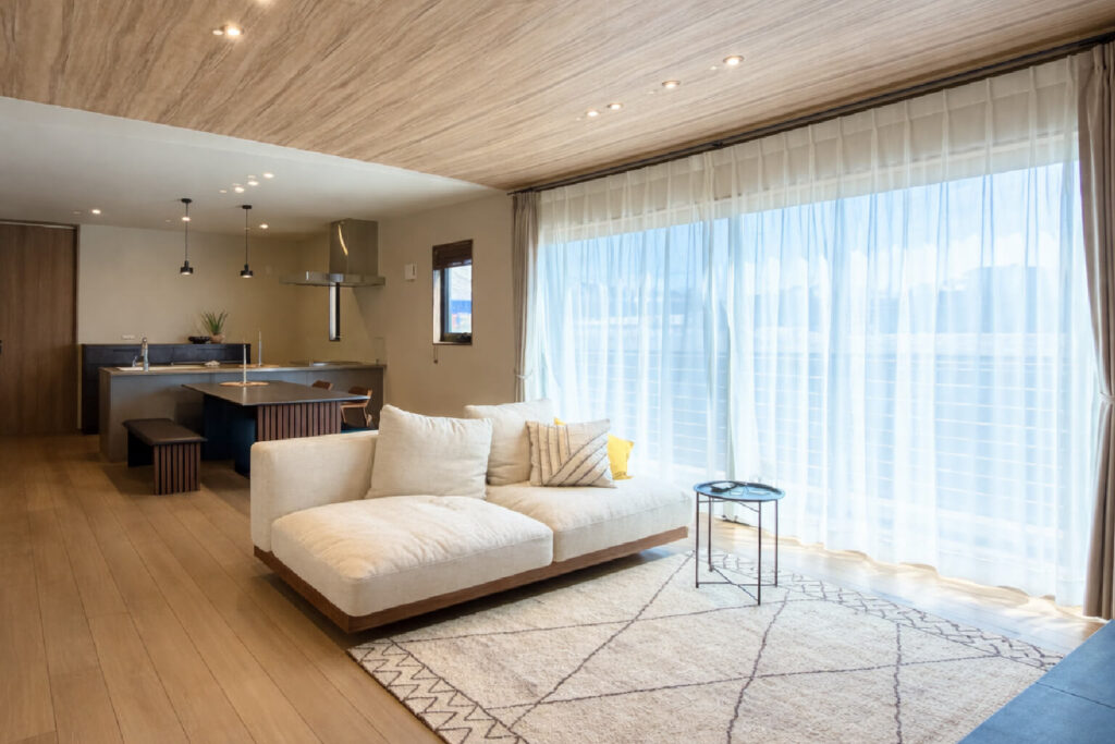 【川棚町】ウッドデッキのある家